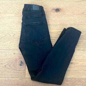 Aeropostale Women's Black High Rise Curvy Jegging